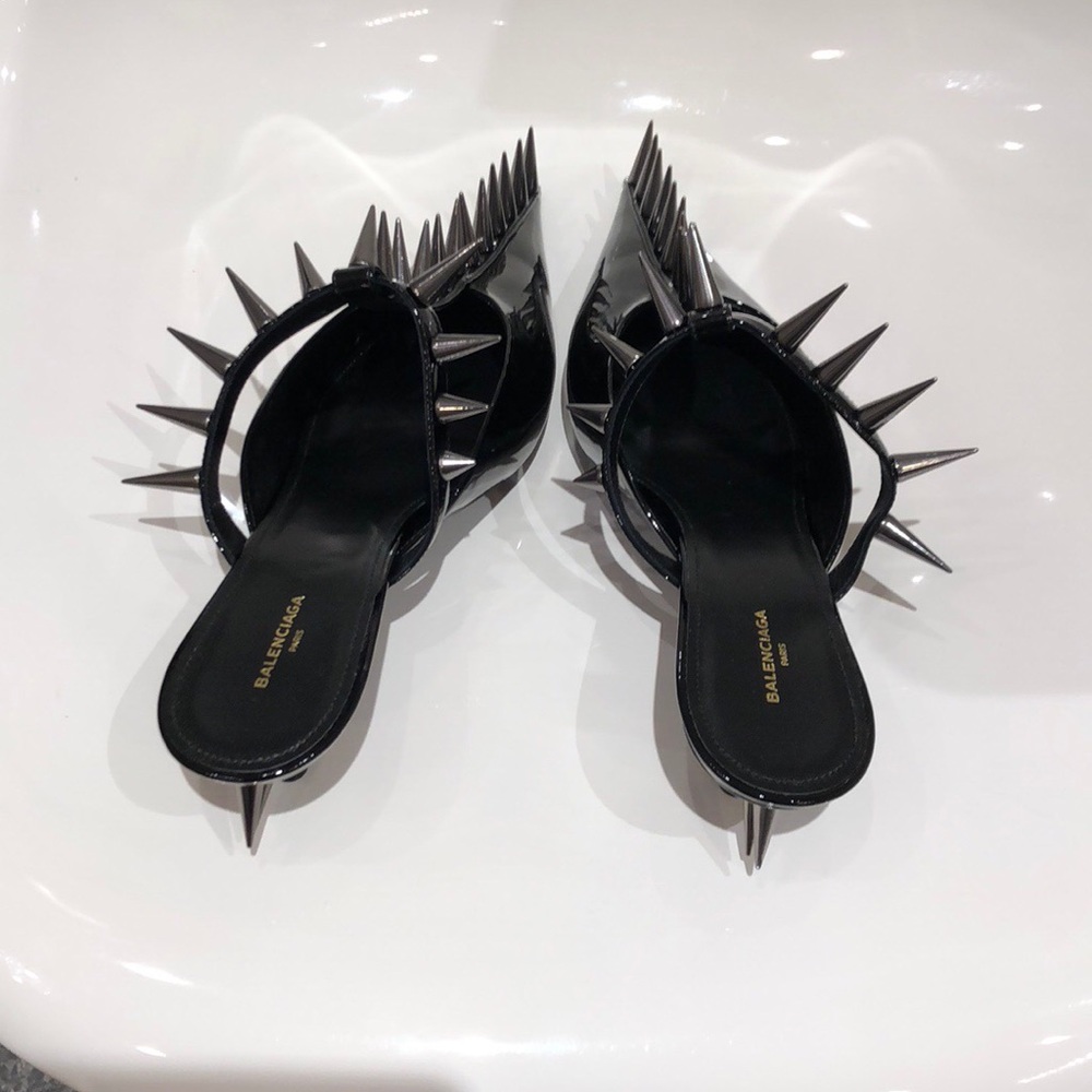 SOLD!!! NIB Balenciaga knife patent spike mule . 9 - Picture 4 of 7